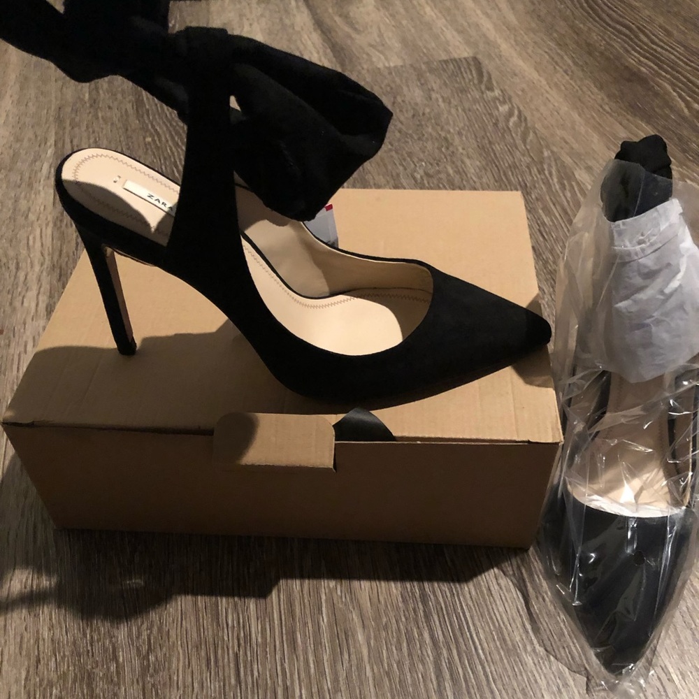 Zara suede heels